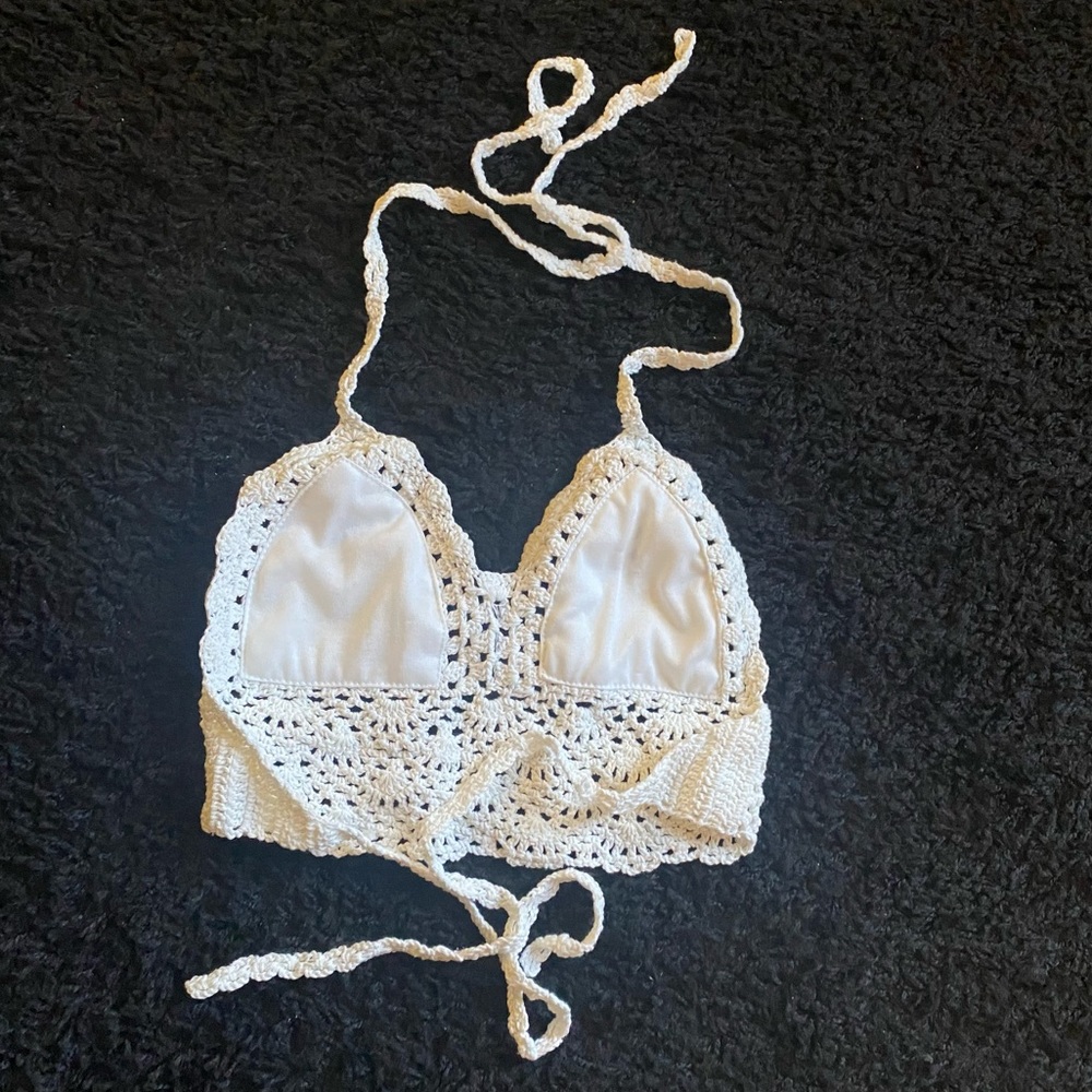 NEW White Crochet Tie Halter Top NWOT - Picture 6 of 7